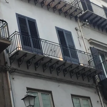 Casa Queda Apartment *
